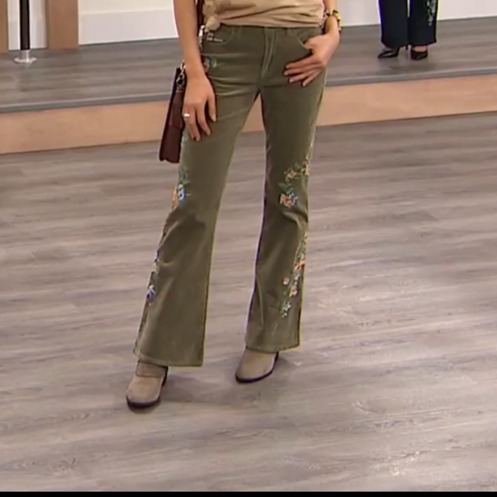 DESIGNER PANTS DEAL